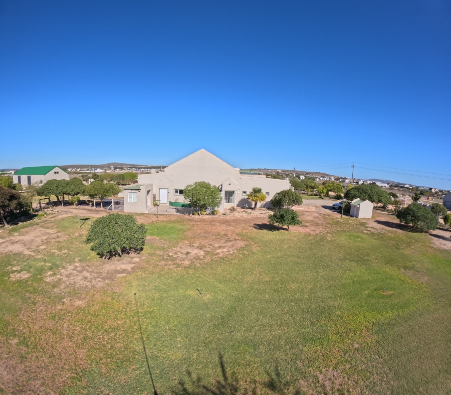 8 Bedroom Property for Sale in Long Acres Country Estate Western Cape